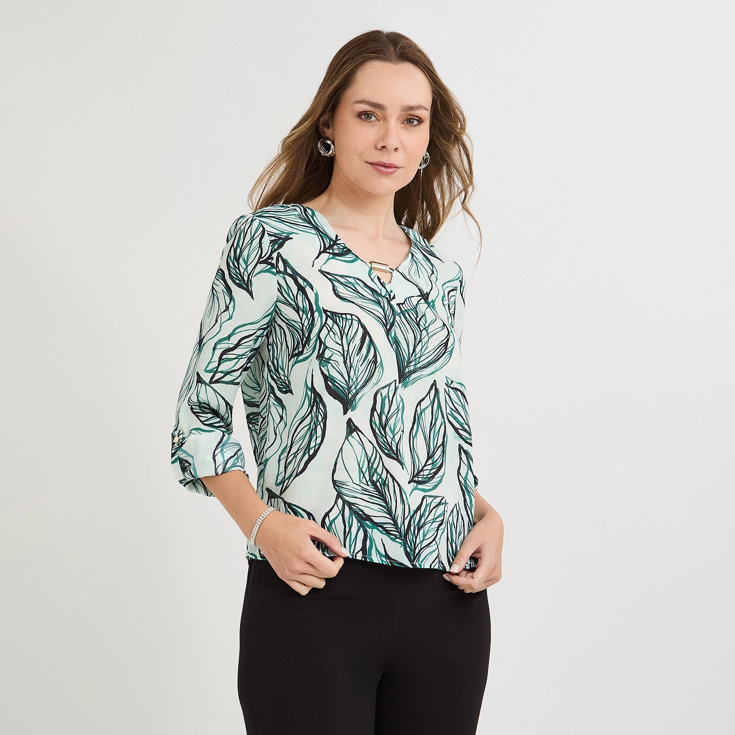 Blusa Manga Larga Escote V Estampada Verde